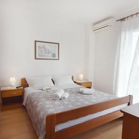 Albina 5 By Interhome