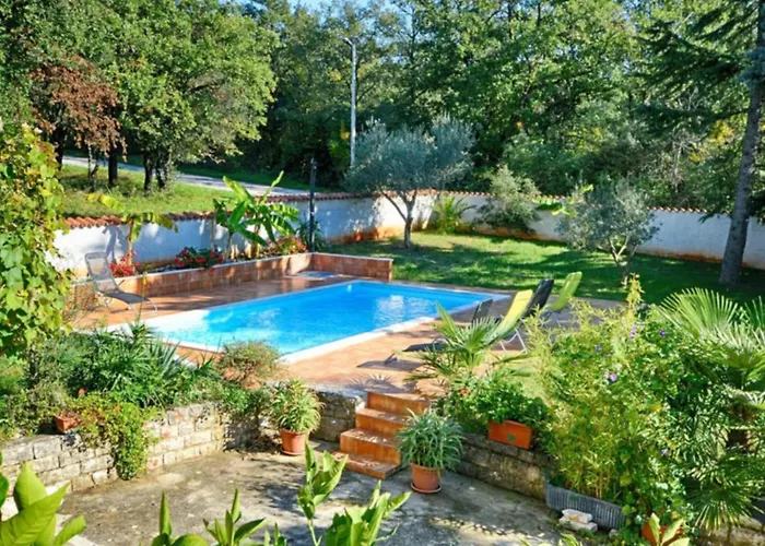 Albina 5 By Interhome