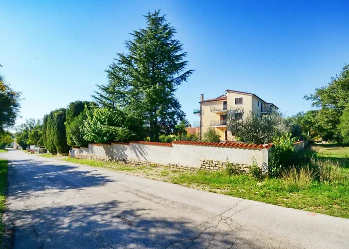 Apartment Albina 5 By Interhome